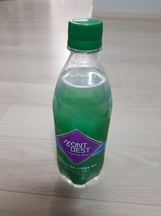 몽베스트 Montbest with Sparkling water Plain 20병 — 5점을 준 리뷰어가 2021년 11월 올린 사용 사진