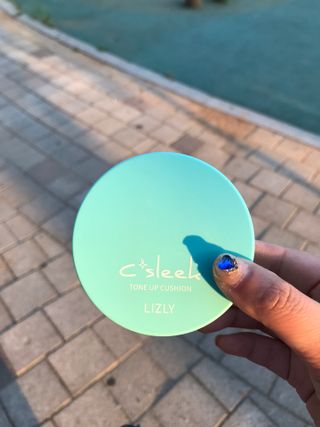 리즐리 씨슬릭 톤업 쿨링 쿠션 15g — 3.5점을 준 리뷰어가 2021년 7월 올린 사용 사진