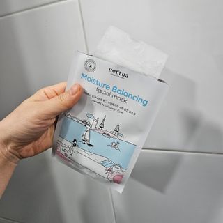 세뚜아(Cettua) [세뚜아] 모이스처 밸런싱 페이셜 마스크 Cettua Moisture Balancing Facial Mask 5매 — 5점을 준 리뷰어가 2023년 12월 올린 사용 사진