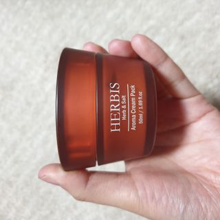 약손명가코스메틱 헤르비스 아로마 크림팩 50ml — 5점을 준 리뷰어가 2021년 4월 올린 사용 사진
