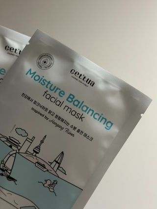 세뚜아(Cettua) [세뚜아] 모이스처 밸런싱 페이셜 마스크 Cettua Moisture Balancing Facial Mask 5매 — 4.5점을 준 리뷰어가 2024년 4월 올린 사용 사진