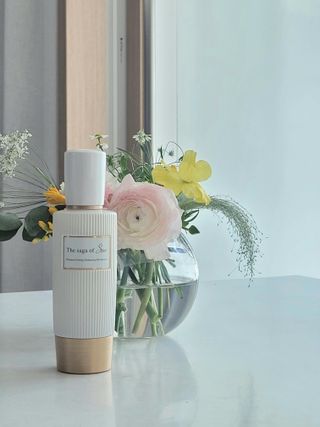 더사가오브수 [사가수] 에센스와 로션을 한 병에 담아 편안하고 산뜻하게, 효혜윤 보태니컬에너지 에센스인로션 — 5점을 준 리뷰어가 2023년 4월 올린 사용 사진