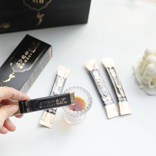헬스업_천명진프리미엄홍삼스틱_10ml x 30포 — 5점을 준 리뷰어가 2021년 1월 올린 사용 사진