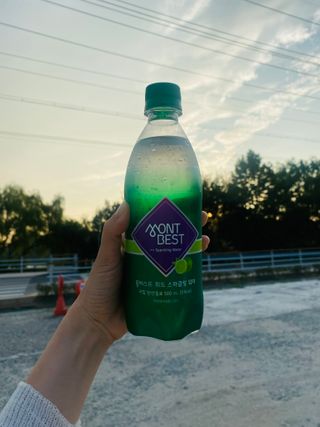 몽베스트 Montbest with Sparkling water Lime20병 — 4.5점을 준 리뷰어가 2022년 9월 올린 사용 사진