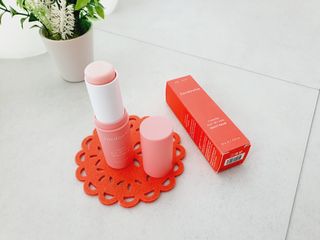 스킨큐어 산다화 카멜리아 안티 링클 멀티밤 — 5점을 준 리뷰어가 2022년 1월 올린 사용 사진