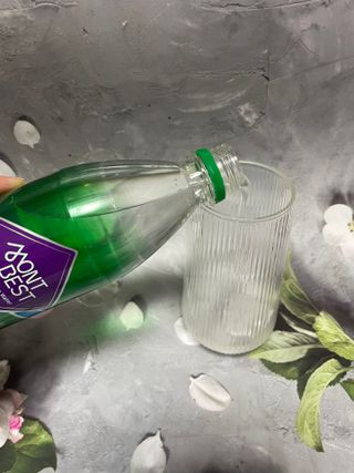 몽베스트 Montbest with Sparkling water Plain 20병 — 5점을 준 리뷰어가 2022년 11월 올린 사용 사진