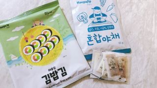 해풀잎 누구나 김밥*1ea [(혼합야채 35g *1ea,  김밥김 (5g, 5ea),  양념간장 (6g, 5ea), 참기름(5g, 2ea)] — 5점을 준 리뷰어가 2022년 10월 올린 사용 사진