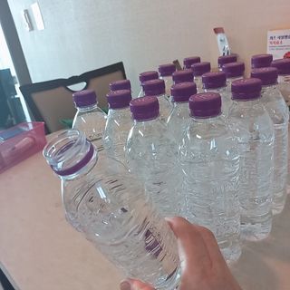 몽베스트 [MONTBEST]위드어스 500mL 20병 — 5점을 준 리뷰어가 2022년 6월 올린 사용 사진