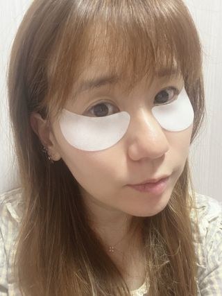 건강누리인터내셔날 레아라 다이아포스 슬리핑 아이패치 골드 & 물광 아이패치 [14회분/총 28매] — 5점을 준 리뷰어가 2022년 7월 올린 사용 사진