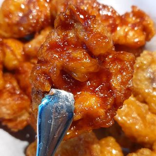 [교촌치킨 영등포역점] 치킨 메뉴 중 택1 — 5점을 준 리뷰어가 2021년 1월 올린 사용 사진