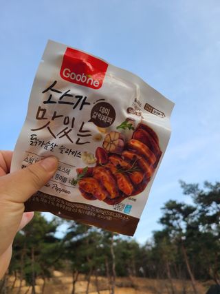 굽네몰 [굽네] 소스가 맛있는 닭가슴살 슬라이스 4종 — 5점을 준 리뷰어가 2021년 4월 올린 사용 사진