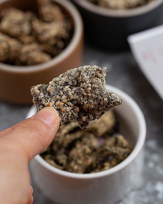 오봉산꽃부각 [만나식품] 오봉산 꽃부각 3가지 맛(오리지널, 새우맛, 매운고추맛) — 5점을 준 리뷰어가 2022년 12월 올린 사용 사진