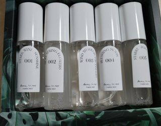 디어포레스트 [5개세트] 숲속의 하루 패브릭미스트 (섬유향수/ 룸스프레이) 50ml 5개 — 5점을 준 리뷰어가 2022년 8월 올린 사용 사진
