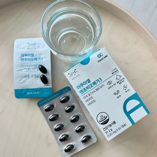 메디포스트 모비타 아쿠아셀 엔초비오메가3 60캡슐 — 3.5점을 준 리뷰어가 2022년 12월 올린 사용 사진