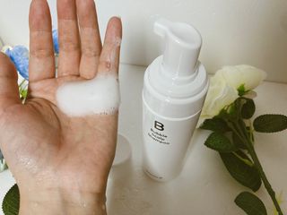 블룸비 거품 두피 샴푸 — 5점을 준 리뷰어가 2022년 7월 올린 사용 사진