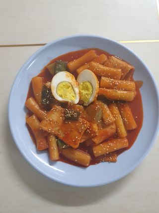 응큼떡볶이 — 5점을 준 리뷰어가 2021년 3월 올린 사용 사진