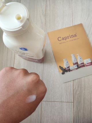 카프리나 프레쉬 산양밀크 어메이징 바디워시 500ml(오리지널향) — 5점을 준 리뷰어가 2023년 4월 올린 사용 사진