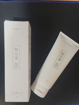 [베러오리진] 무화과 크리미 딥 폼 클렌저/피부 노폐물 & 미세먼지 99 세정 인증 민감성 피부 무자극 인증 — 5점을 준 리뷰어가 2021년 12월 올린 사용 사진