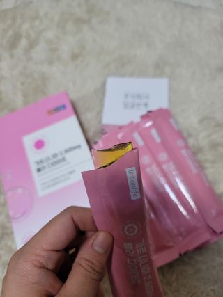 주식회사 얼굴반쪽 [얼굴반쪽 가르시니아 2,800mg] x 14포 1주 젤리 다이어트 보조제 체지방감소 — 5점을 준 리뷰어가 2021년 11월 올린 사용 사진