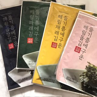 [해림맛김] 들기름에 구운 바삭바삭 김 4종 세트 + 1종 랜덤발송 총5개입 — 5점을 준 리뷰어가 2021년 2월 올린 사용 사진