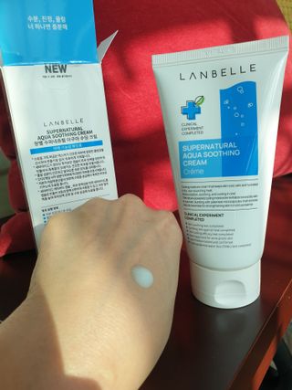 랑벨 수퍼내츄럴 아쿠아 수딩 크림 100ml — 5점을 준 리뷰어가 2022년 4월 올린 사용 사진