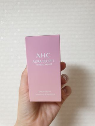 AHC 아우라 시크릿 톤업 벨벳 — 4.5점을 준 리뷰어가 2021년 4월 올린 사용 사진