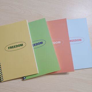리훈 언제든지 필요한 기본 아이템 아무노트 4권세트+저점도펜[색상랜덤배송] — 5점을 준 리뷰어가 2021년 6월 올린 사용 사진