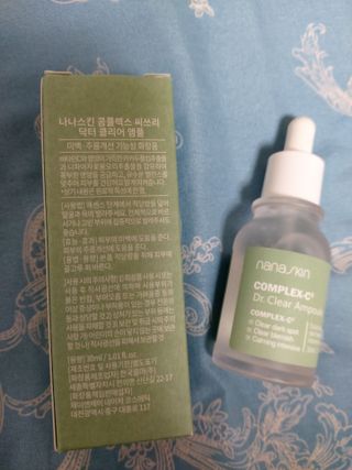 나나스킨 콤플렉스씨쓰리닥터클리어앰플 — 4점을 준 리뷰어가 2021년 4월 올린 사용 사진