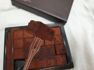 연말/새해선물 동물성 지방 NO 맛있는 비건 생초콜릿 카카올라다크 생초콜릿 — 5점을 준 리뷰어가 2021년 9월 올린 사용 사진