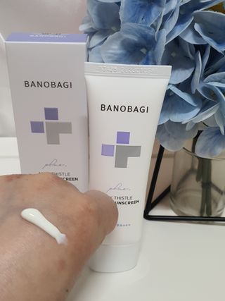 바노바기 코스메틱 바노바기 밀크씨슬 리페어 시카 선스크린 플러스 50ml — 5점을 준 리뷰어가 2023년 3월 올린 사용 사진