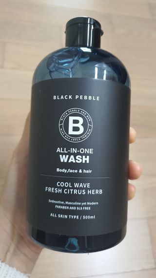 블랙페블 올인원 워시 쿨 웨이브 500ml — 5점을 준 리뷰어가 2021년 4월 올린 사용 사진