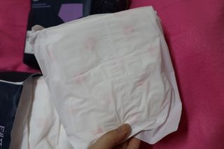 N[템포 ] 패드 내추럴 순면 입는 오버나이트 5P * 2개 — 5점을 준 리뷰어가 2024년 2월 올린 사용 사진