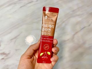 자연에온 가득담은 몽모랑시 타트체리 콜라겐 젤리스틱 — 4점을 준 리뷰어가 2021년 1월 올린 사용 사진