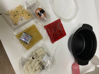 [심플리쿡] 반반연탄불고기, 창화당쫄볶이 SET — 5점을 준 리뷰어가 2021년 2월 올린 사용 사진
