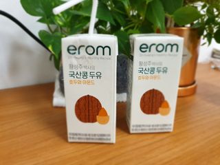 이롬 erom 황성주박사의 국산콩 두유 호두와 아몬드 — 5점을 준 리뷰어가 2020년 12월 올린 사용 사진