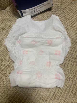 N[템포 ] 패드 내추럴 순면 입는 오버나이트 5P * 2개 — 5점을 준 리뷰어가 2024년 3월 올린 사용 사진
