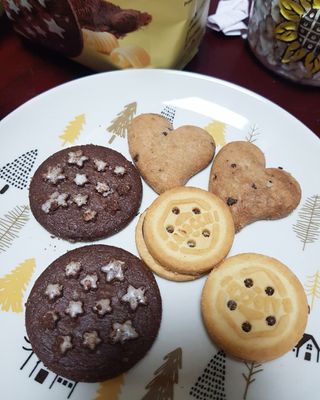 바릴라 몰리노비앙코 쿠키 3종_판디스텔라,쿠오리치니,바이오치 — 5점을 준 리뷰어가 2022년 1월 올린 사용 사진