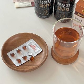 루버스 🎬REELS🎬k-berry seed oil 100 — 5점을 준 리뷰어가 2022년 9월 올린 사용 사진