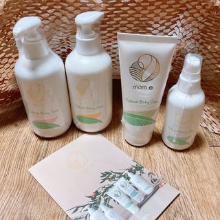 mom e 맘이 내추럴 베이비 케어 샴푸앤바스+로션 — 5점을 준 리뷰어가 2021년 1월 올린 사용 사진