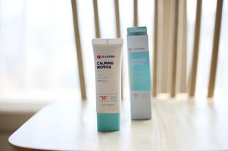 리더스코스메틱 리더스 카밍 바이오틱스 선 에센스 SPF 50+ PA++++ — 5점을 준 리뷰어가 2022년 8월 올린 사용 사진