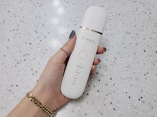 디하우트 랩 4 in 1 갈바닉 아쿠아 워터 필링기 스킨스크러버 — 5점을 준 리뷰어가 2021년 11월 올린 사용 사진