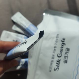 실크가글 실크단백질 함유 구강청결제 11ml 50포 — 5점을 준 리뷰어가 2021년 9월 올린 사용 사진