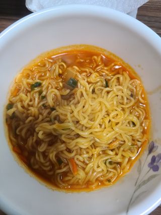 [풀무원] 자연은맛있다 정면, 백면, 홍면  세트 — 4점을 준 리뷰어가 2021년 4월 올린 사용 사진