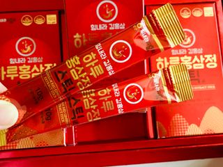 힘내라김홍삼 하루홍삼정스틱 10g x 30포 — 5점을 준 리뷰어가 2021년 4월 올린 사용 사진