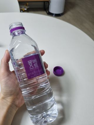 몽베스트 [MONTBEST]위드어스 500mL 20병 — 5점을 준 리뷰어가 2024년 2월 올린 사용 사진