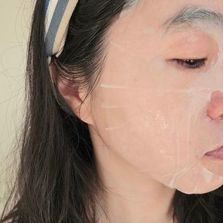 세뚜아(Cettua) [세뚜아] 모이스처 밸런싱 페이셜 마스크 Cettua Moisture Balancing Facial Mask 5매 — 5점을 준 리뷰어가 2023년 12월 올린 사용 사진