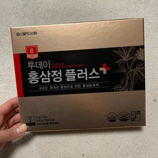 서울약사신협_투데이홍삼정플러스스틱_10g x 30포 — 5점을 준 리뷰어가 2021년 3월 올린 사용 사진
