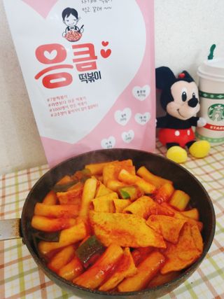 응큼떡볶이 — 3점을 준 리뷰어가 2021년 3월 올린 사용 사진