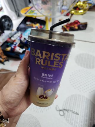 바리스타룰스 돌체 라떼 — 5점을 준 리뷰어가 2023년 4월 올린 사용 사진