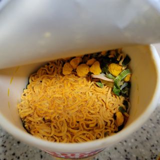 NISSIN 닛신 컵누들  4종 - 씨푸드오리지날, 씨푸드 스파이시, 씨푸드 커리, 씨푸드 XO소스 — 4점을 준 리뷰어가 2023년 1월 올린 사용 사진